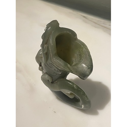 38 - An antique Chinese Jade Horn with a Climbing Dragon.Measurements:4.5 in (H) x 3 in (W)... 