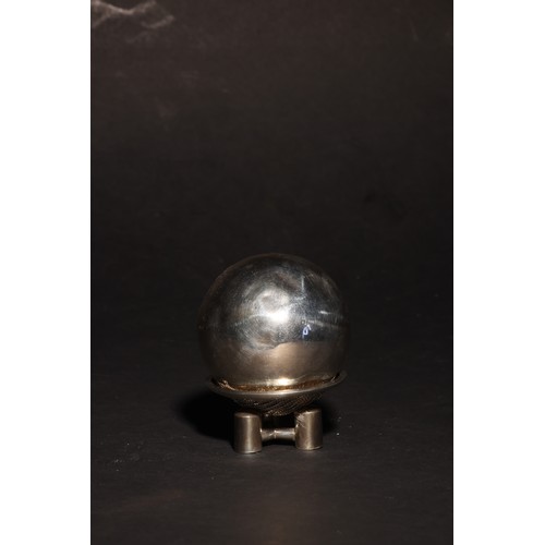 20 - A Silver Cricket ball, 1926.Scottish.Fully Hallmarked: Glasgow assay office1926 date stamp (D)Makers... 
