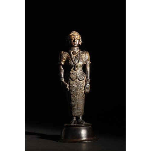 64 - Early 19th Century.High Status Nobles from the Court of Kandy.Bronze.Property of a Distinguished Gen... 