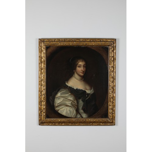 136 - Circle of John Michael Wright (1617-1694)A portrait of a lady in a feigned cartoucheOil on canvasIn ... 