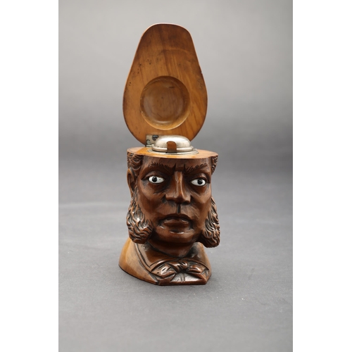 196 - 19th CenturyFred Archer ink wellIn carved wood with metal inkwell hidden under his capDimensions:11.... 