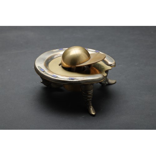 195 - 19/20th Century (?)A horseshoe ink well with jockey cap and spursDimensions:5 cm (H) x 12 cm (W)... 