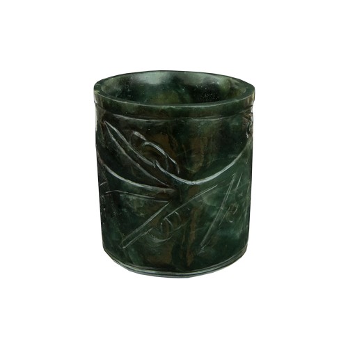 190 - Property of a ladyChinese 17th CenturyJade cylindrical pot Carved with a bird foliageDimensions:7.2 ... 