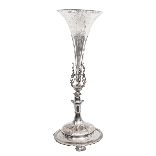 372 - To be sold without reserveProperty of a Lady20th Century

5 cut crystal goblets 
6 crystal pudd... 