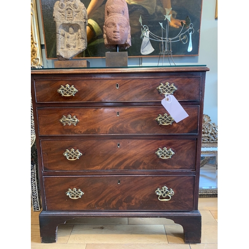 27 - Property of a gentlemanGeorge IIIA mahogany chest of drawers Dimensions:33 in. (H) x 30.5 in. (W) x ... 