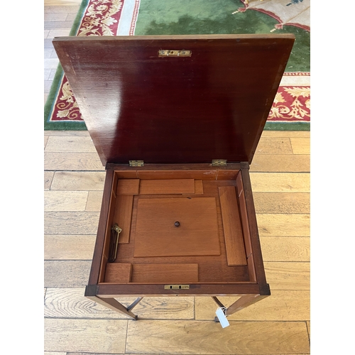 23 - To be sold without reserveProperty of a gentleman EdwardianA painted mahogany work tableDimensions:3... 