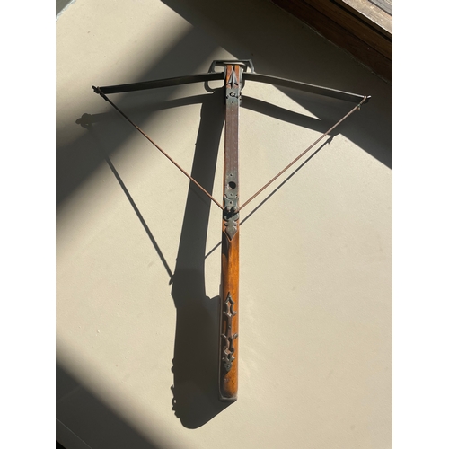 483 - To be sold without reserveProperty of a LadyA wooden crossbow (very dangerous)Dimensions:24 in. (L) ... 