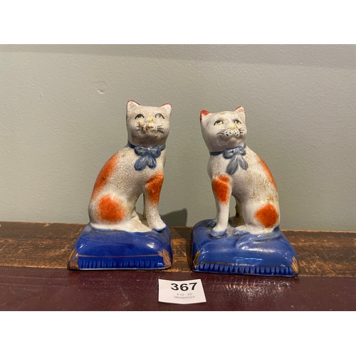 367 - To be sold without reserveProperty of a LadyLate 19th/20th CenturyA pair of Staffordshire pottery ca... 