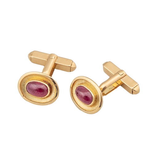 73 - Circa 1980A pair of 18 carat gold and cabochon ruby cufflinks and buttons suiteHallmarked Sheffield ... 