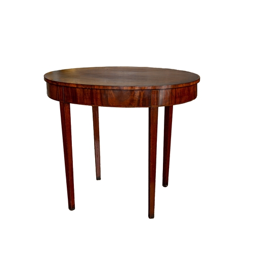 256 - Early 19th CenturyA mahogany oval occasional table, with chequered inlayTo be sold without reservePr... 