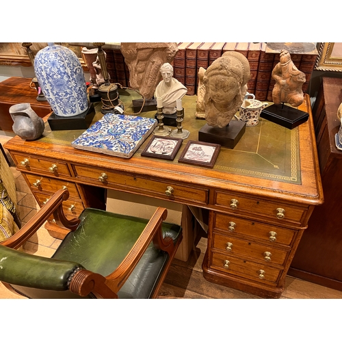 211 - 19th Century, A mahogany partners desk with keyProperty of a GentlemanDimensions:31 in. (H) x 60 in.... 