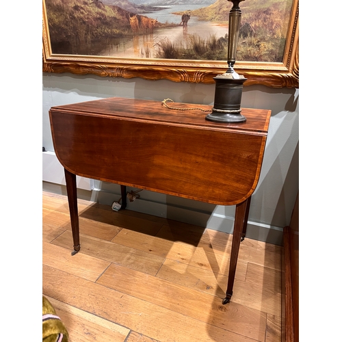 265 - Property of a Gentleman CollectorEarly 19th CenturyA drop-leaf Pembroke tableDimensions:28.5 in. (H)... 