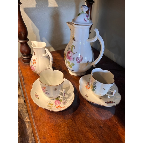 487 - To be sold without reserveProperty of LadyMeissen 18th CenturyA six piece coffee set decorated with ... 