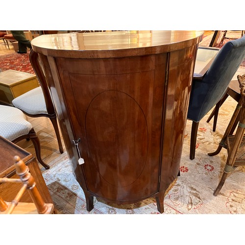 199 - English, c. 1790A mahogany Sheraton period D-front commodeProperty of a gentlemanDimensions:37 in. (... 