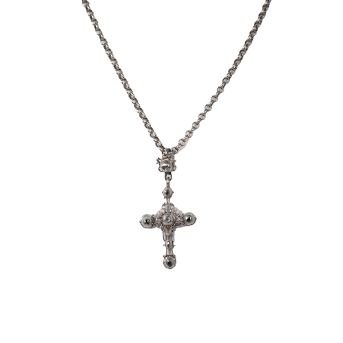 87 - EuropeanCirca 1780An antique Iberian silver and rose cut diamond cross pendant on chainDimensions:Cr... 