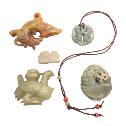 121 - Chinese20th CenturyA group of jadeite and nephrite carvingsComprising of 4 carvings and a pendant, i... 