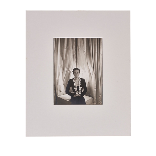 338 - Cecil Beaton (1904 - 1980)Wallis Simpson, Duchess of Windsor 25 April 1937Bromide print on whit... 