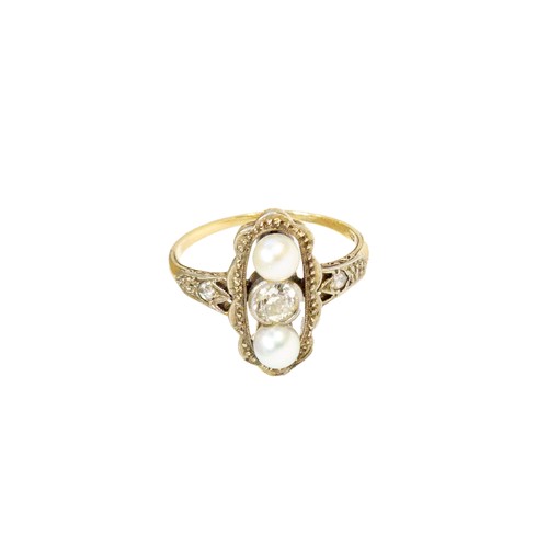 35 - EdwardianCirca 1910A diamond and natural pearl dress ringMounted in yellow goldFinger size:MediumTot... 