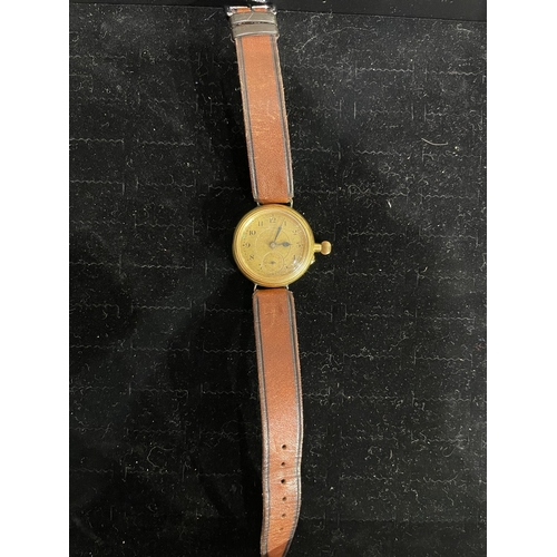 5 - European circa 1910An 18 carat yellow Gold gentleman wrist. Watch with subsidiary secondsDimensions:... 