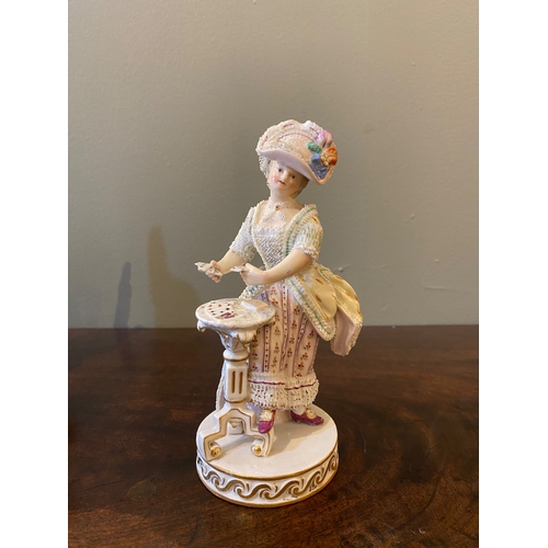 438 - To be sold with no reserveProperty of a LadyEnglish19th/20th CenturyA selection of porcelain figurin... 