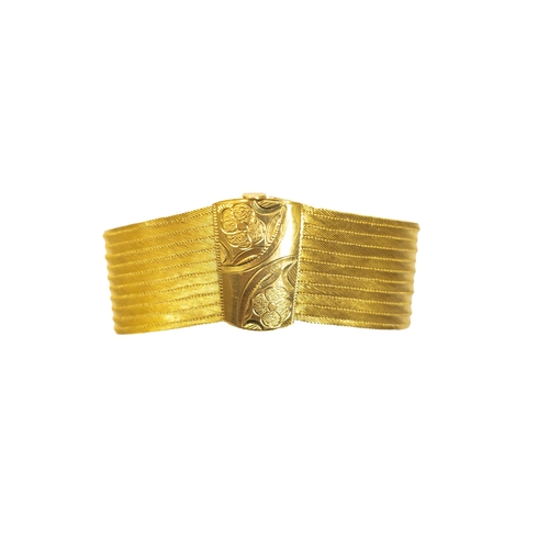 111 - AfricanCirca 1930A yellow metal mesh braceletWeight: Approx. 42.8 gramsDimensions: 19 cm. (L) x 2.5 ... 