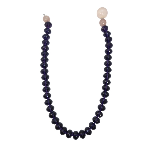 210 - EuropeanContemporaryA fine amethyst and rose quartz bead necklaceThe necklace composed of 40 uniform... 