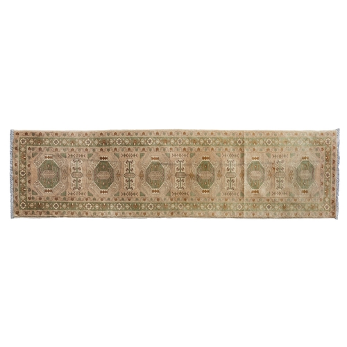 367 - Fine Persian style wool runnerDimensions: 132 in. (L) 31.2 in. (W)... 