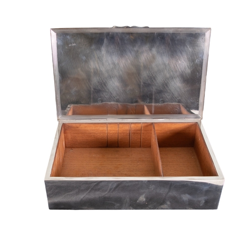 138 - Mappin & Webb Silver Cigar BoxDimensions:2.5 (H) x 11 in. (W) x 7 in. (D)... 