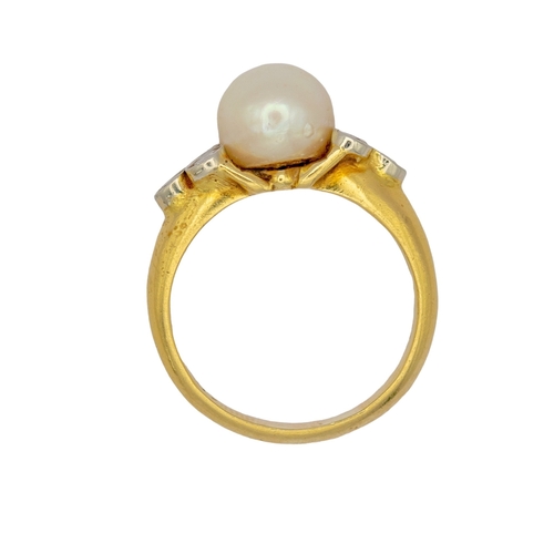 62 - ContinentalCirca 1970A diamond and pearl dress ringWeight: Approx. 7.99 gramsRing size: P... 