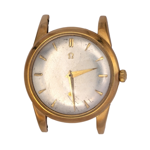 94 - OmegaSwissCirca 1940A 14 carat yellow gold automatic wristwatch, with silvered dial, gold line numer... 