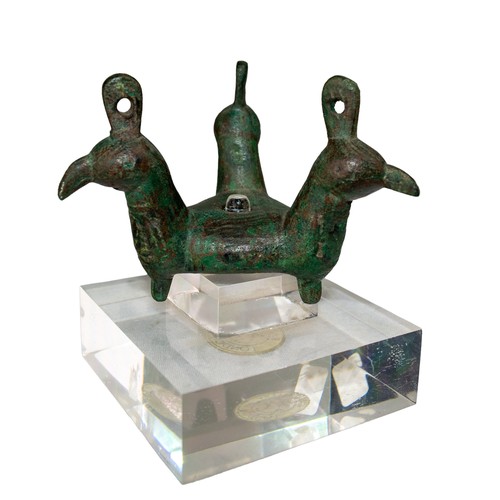 326 - IslamicA bronze tri-form bird finialTo be sold without reserveFrom the Dr Mohammed S Farsi Collectio... 