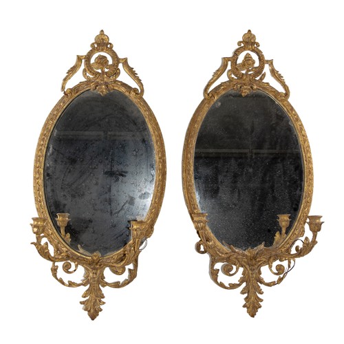 139A - A pair of 19th Century carved and gilded girandole mirrorsDimensions:33.5 in. (H) x 16 in. (W)... 