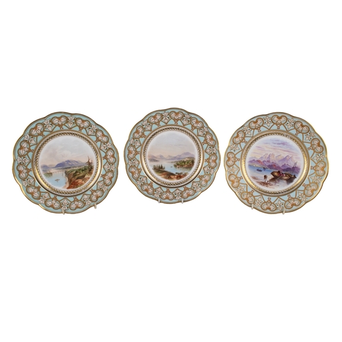 678 - Davenport Longport, Staffordshire19th centuryA fine dessert service, comprising 20 hand painted plat... 