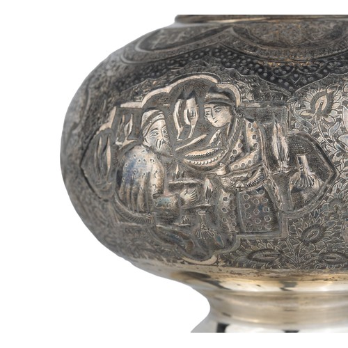 421 - PersianAntiqueA silver bottle vase and lidWeight:Approx. 475 g.... 