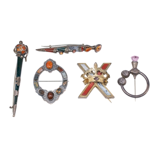 12 - ScottishVictorianA group of five broochesTwo dirk brooches, multi gem set with Scottish agates; two ... 