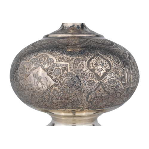 421 - PersianAntiqueA silver bottle vase and lidWeight:Approx. 475 g.... 