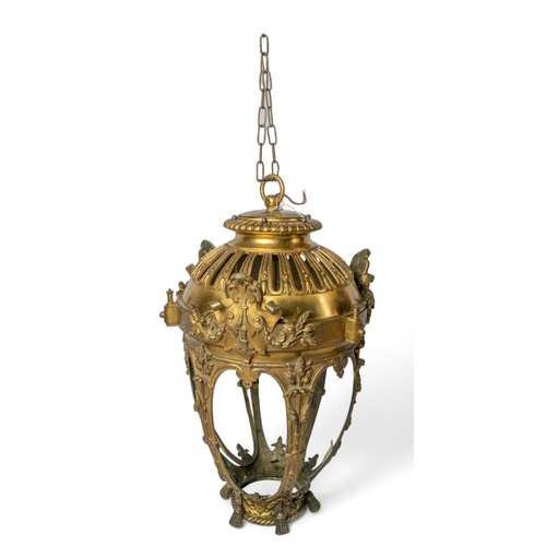 546 - In the manner of ChippendaleA gilt bronze lanternDimensions:24 in. (H) x 15 in. (W)To be sold withou... 