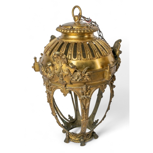 546 - In the manner of ChippendaleA gilt bronze lanternDimensions:24 in. (H) x 15 in. (W)To be sold withou... 