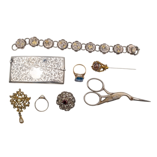 63 - British19th/20th CenturyA mixed lot of seven pieces of various silver paste jewelleryIncluding a 9 c... 