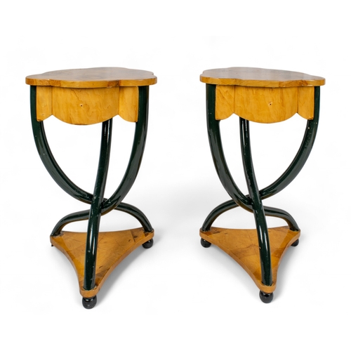 94 - Early 19th CenturyA pair of Biedermeier birch end tablesDimensions:29 in. (H) x 18 in. (W)... 