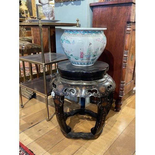 262 - 20th CenturyA Pair of Chinese export black lacquer barrel tables with gilt and red floral decoration... 