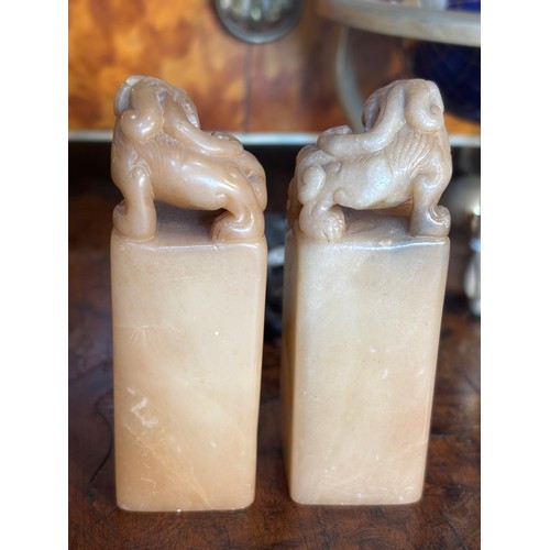 355 - ChineseEarly 20th Century[1] A pair of soapstone seals[2] A bone seal[3] A jade figure of a boar[4] ... 