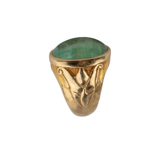 84 - Ancient (?)An emerald intaglio, possibly of the Emperor Vespasian, within a heavy 14 k yellow gold s... 