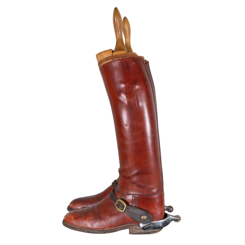 488 - A pair of leather riding bootsWith trees inscribed 'Dr S. G. Kilminster'Dimensions:19 in. (H)... 