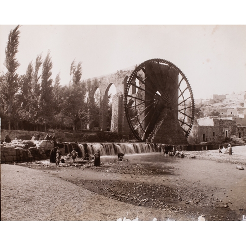 633 - A collection of 10 photographs of Jerusalem in the 1920s