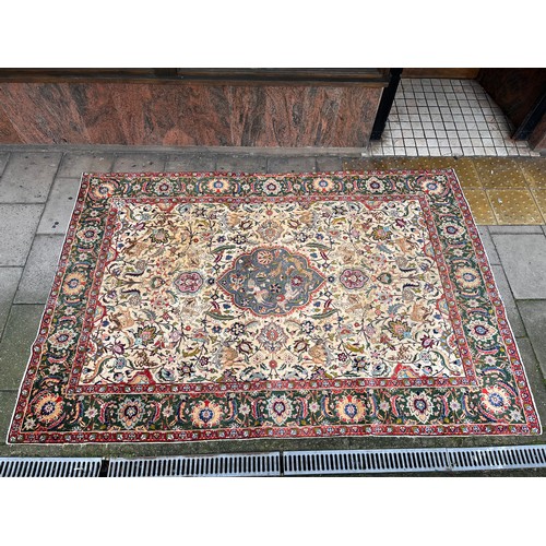 306 - JabbarzadehA Benlian Tabriz carpetDimensions:326 cm (L) x 220 cm (W)... 