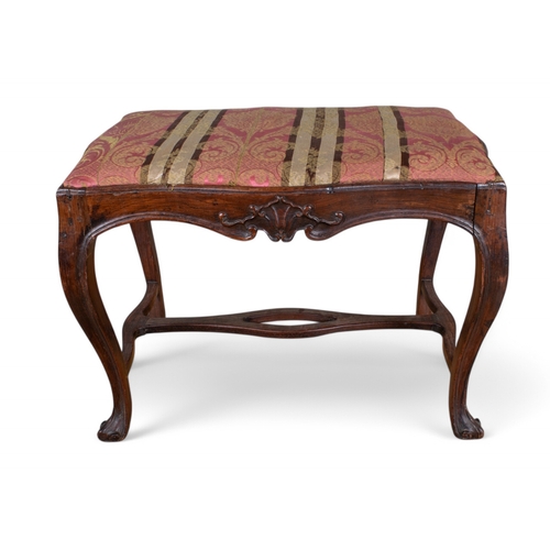 222 - Portuguese18th century stool with shell motifMahogany Dimensions:21 in. (H) x 16 in. (D) x 27 i... 