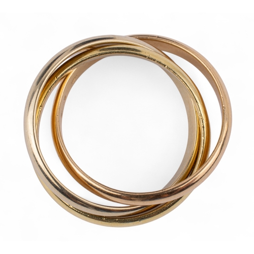 108 - ItalianA Russian wedding ring, composed of white, rose and yellow gold bandsFinger size: MTotal weig... 