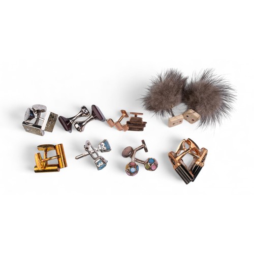 130I - A group of eight cufflinksTo include:[a] Tateossian, Silver baton cufflinks, hallmarked Edinburgh 20... 