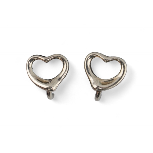 40 - Tiffany & Co, An Elsa Peretti heart-shaped pendant and matching earrings